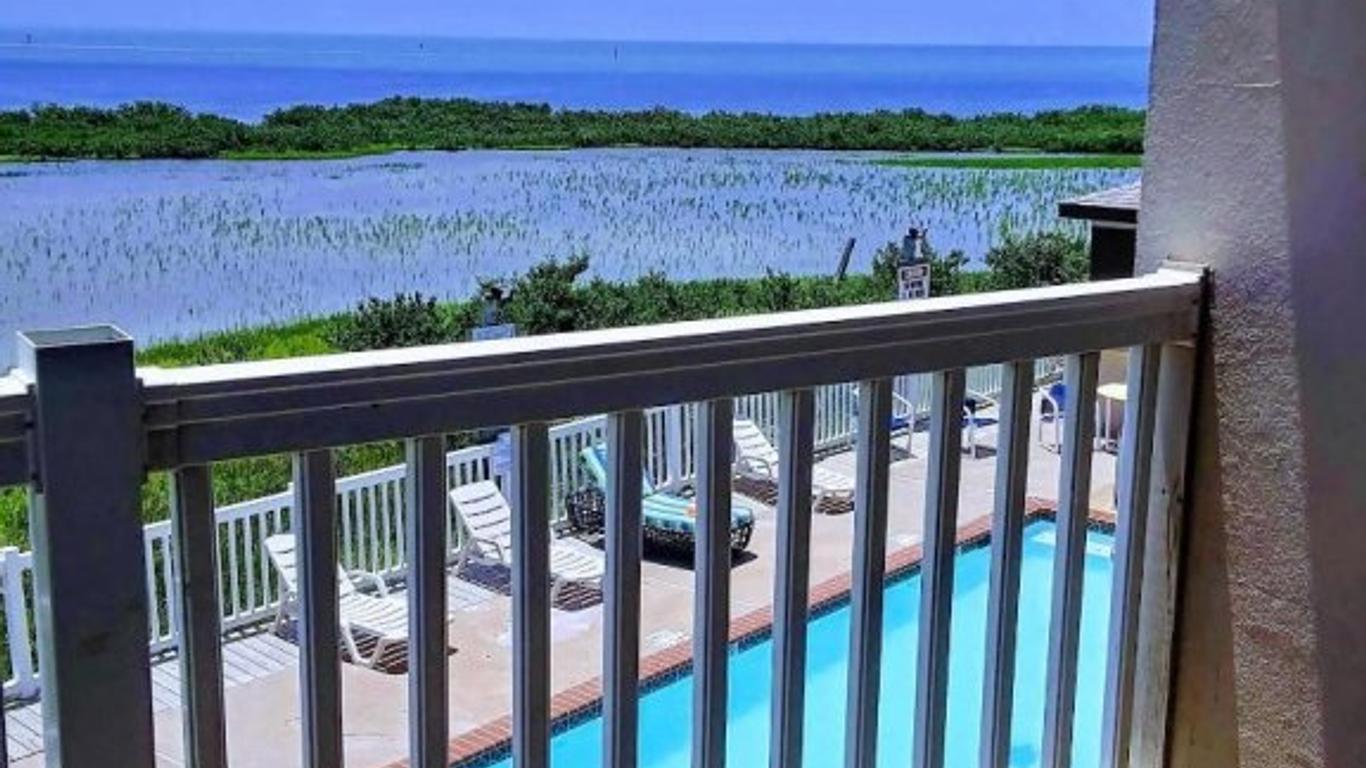 藍色海灣套房酒店 - 南帕德里島