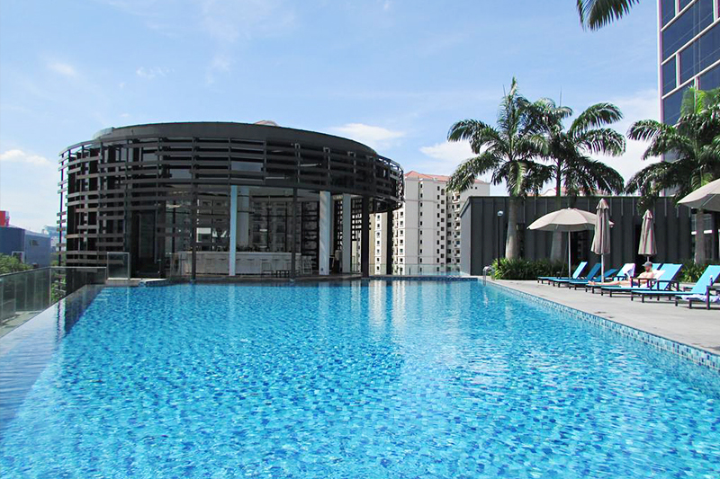 暢遊無邊際美景！新加坡空中泳池酒店推薦懶人包