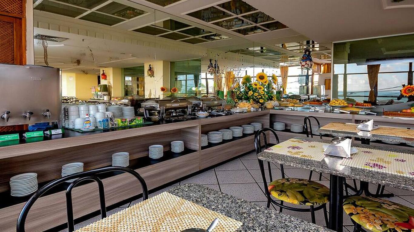 黑角雅客海灘飯店