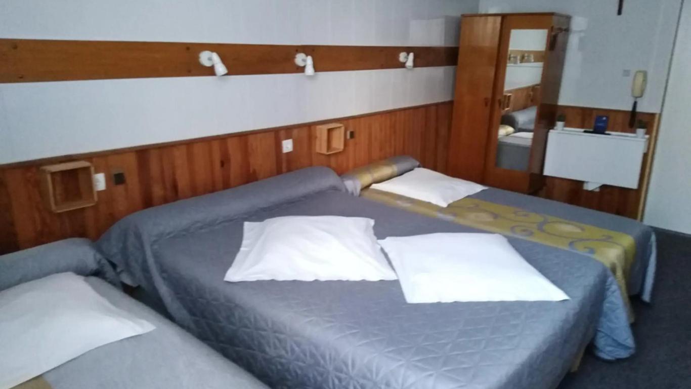 聖路易斯小木屋酒店 - 盧爾德
