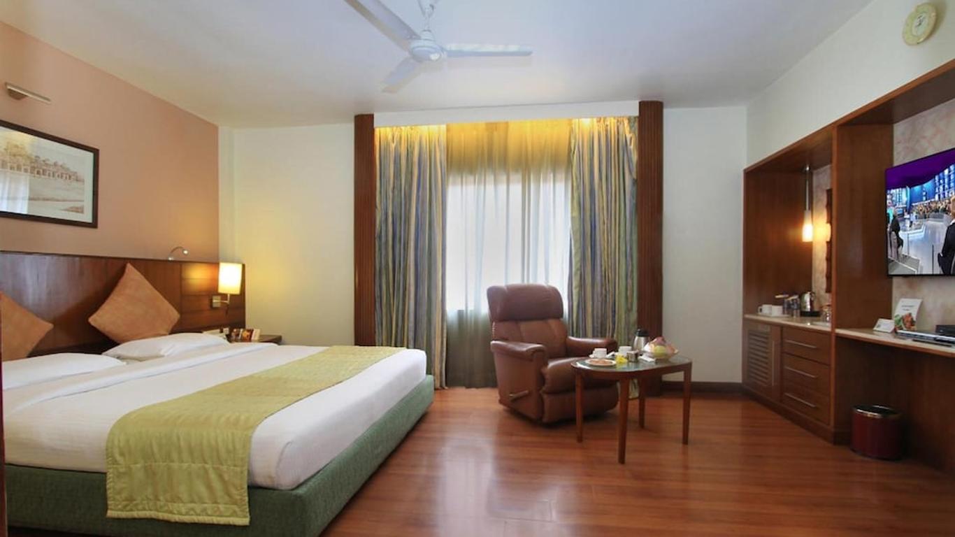南德哈納格蘭特酒店 - 邦加羅爾
