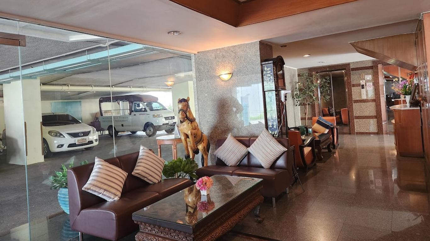 交換塔服務式公寓酒店 - 曼谷