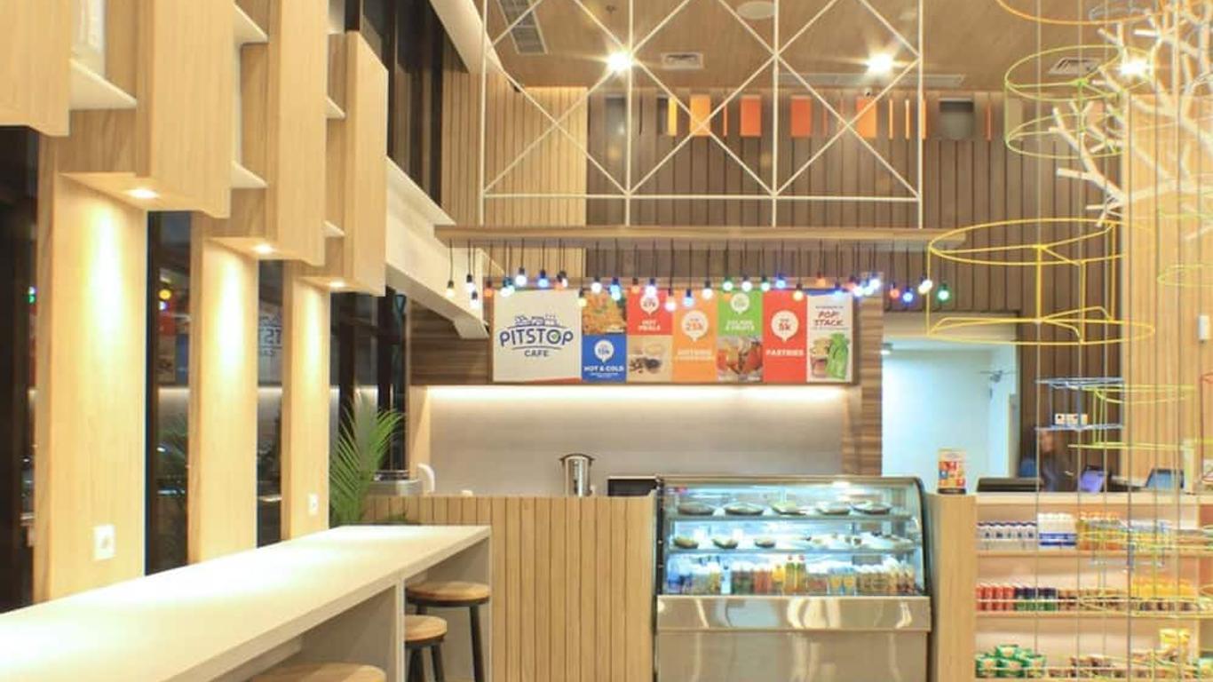 POP 萬隆節日連城酒店 - 萬隆