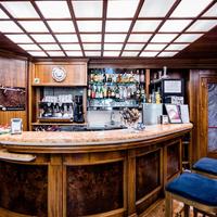 魯克蕾齊亞波吉亞酒店 - 費拉拉