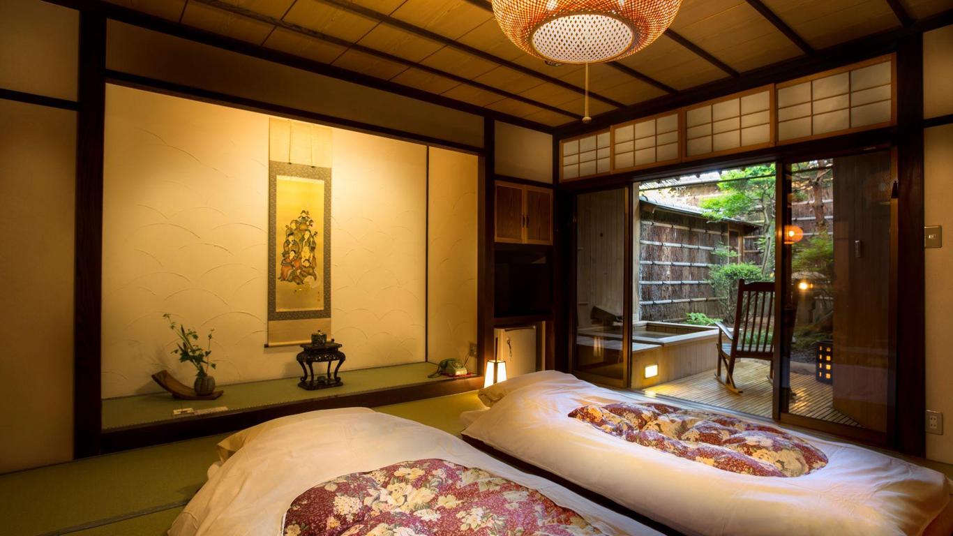 飯山花扇別邸旅館