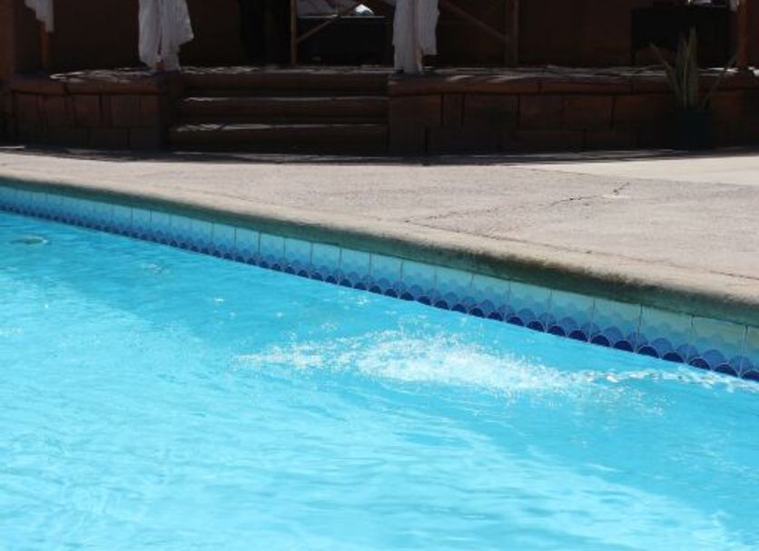 游泳池 相片