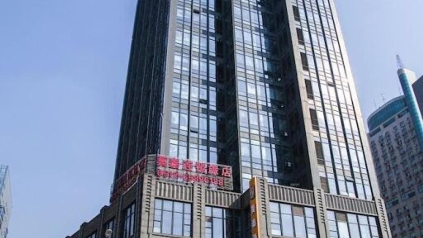 莫泰168苏州石路步行街金座大厦店(原苏州石路山塘街店)