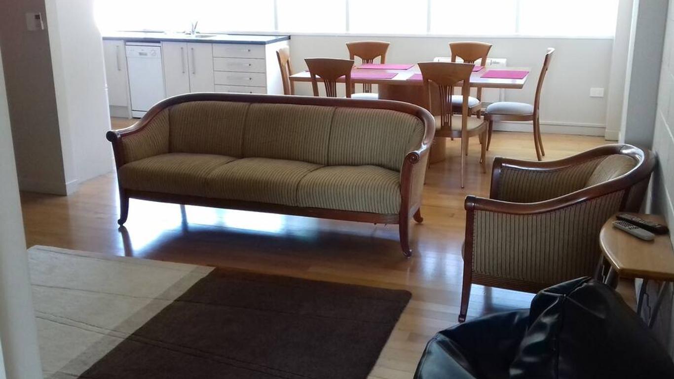 射手沙龍小屋酒店
