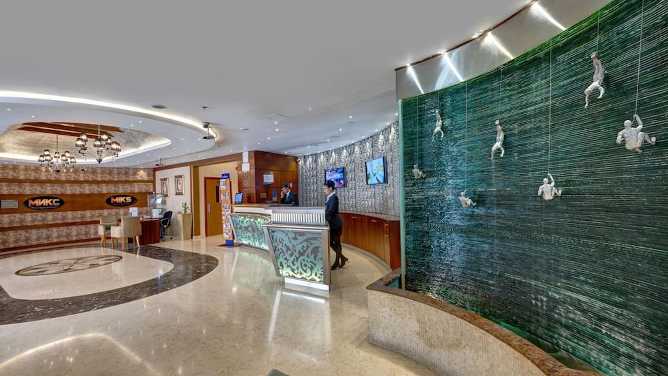 阿爾巴沙金色鬱金香酒店 - 杜拜
