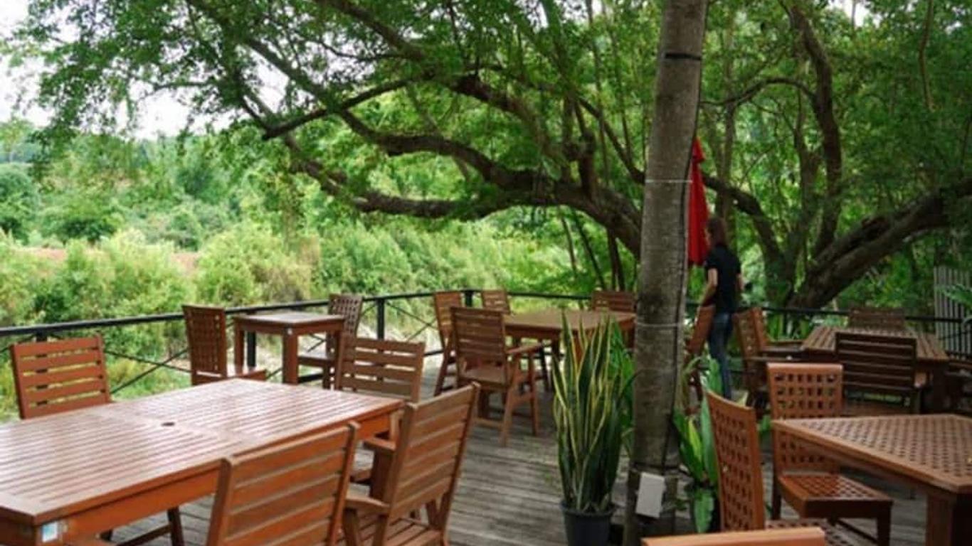 大山葡萄酒小屋飯店