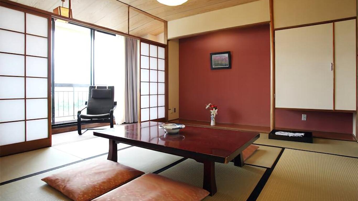 角萬酒店