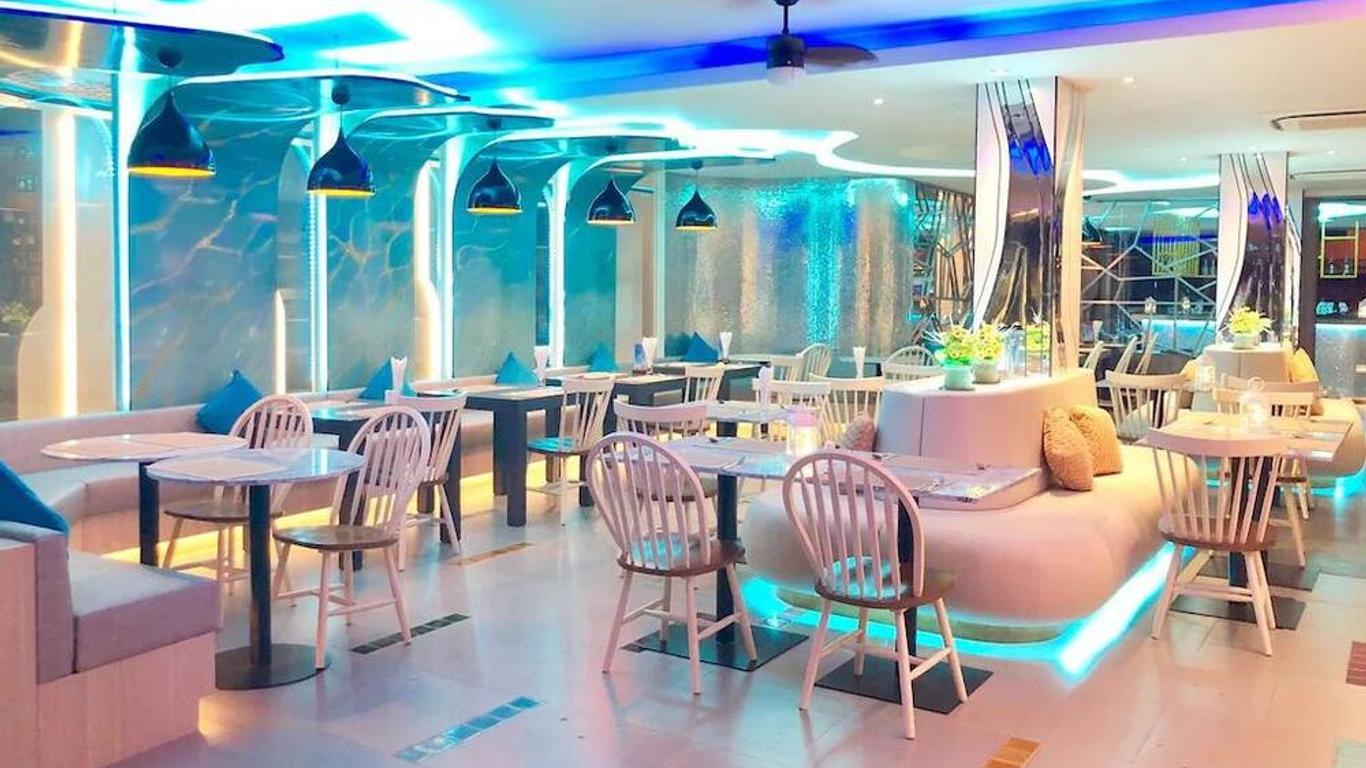 卡瑪拉拉塔納公寓酒店 - 卡馬拉