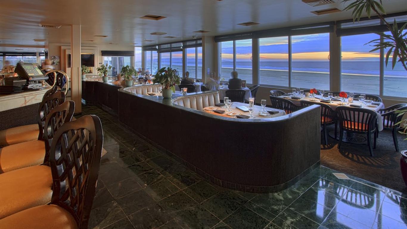 海之冒險海灘酒店暨餐廳 - 皮斯摩海灘