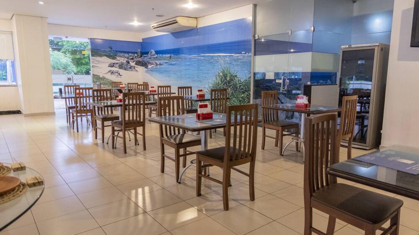 行政阿萊飯店