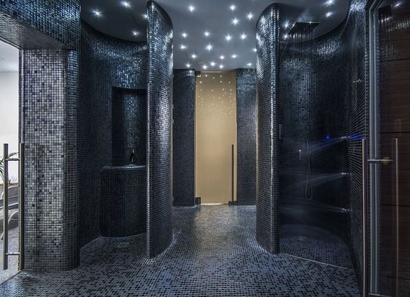 Spa 相片