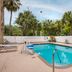 游泳池