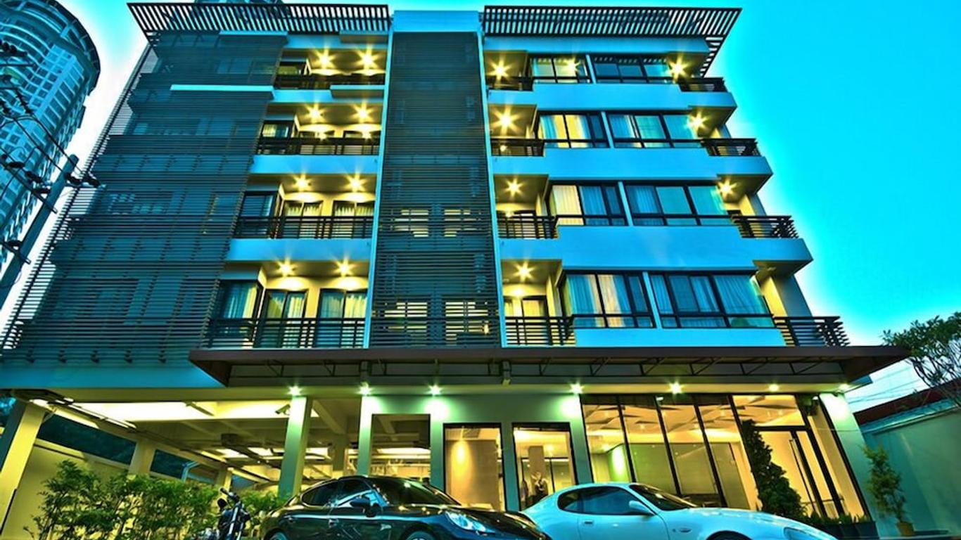 現代沙吞酒店 - 曼谷