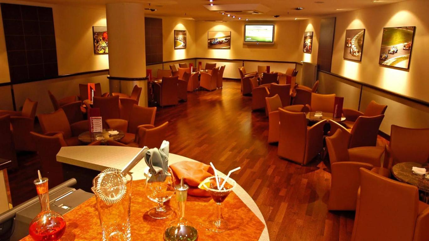 Tropical 酒店 - 厄斯卡爾迪斯 — 安戈達尼