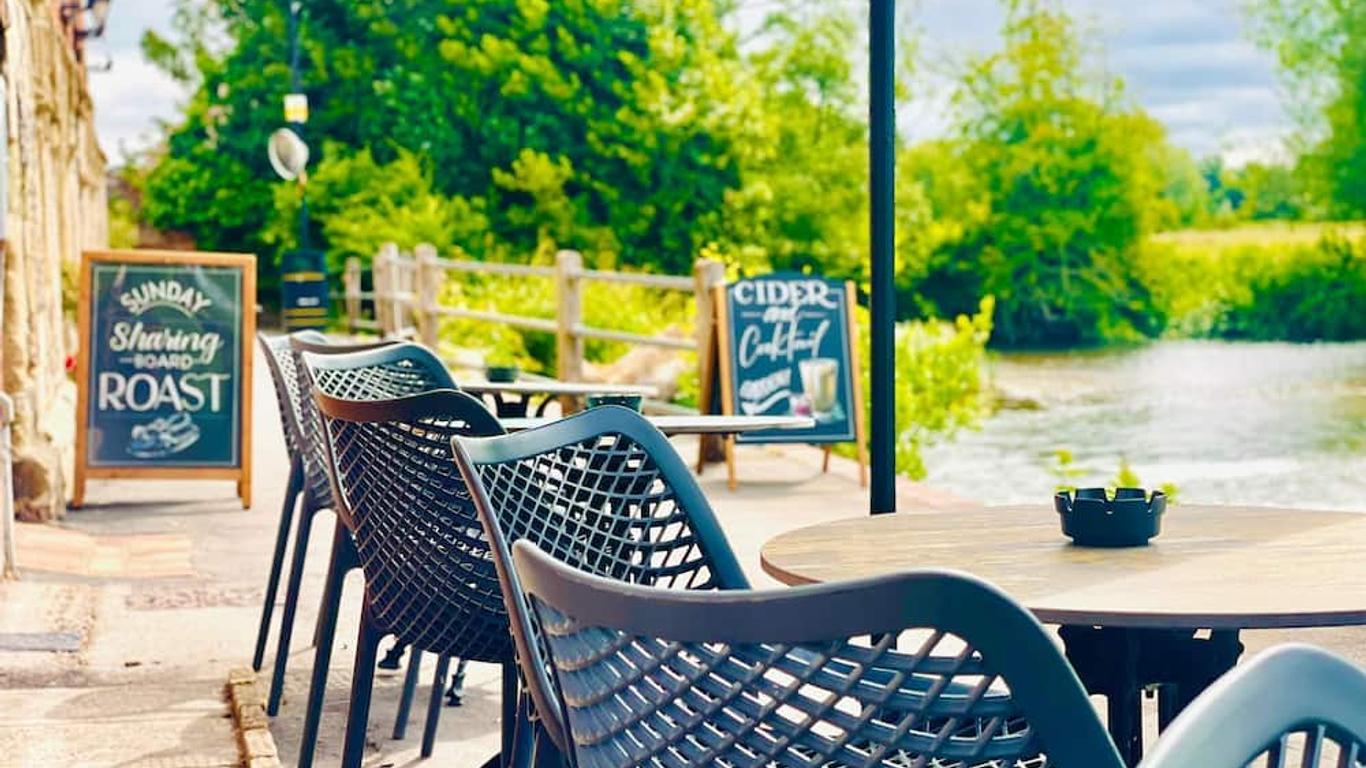 The Old Mill Hotel - 蘇利斯貝里