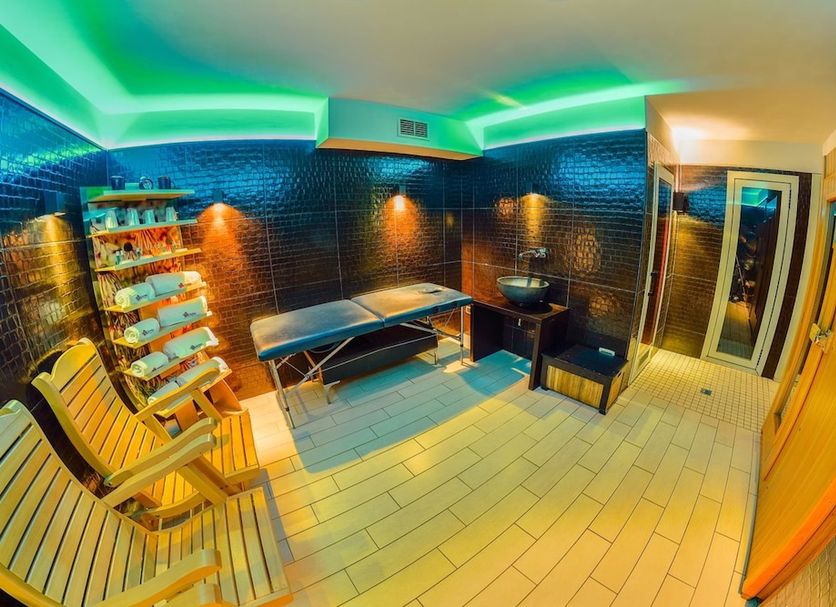 Spa 相片