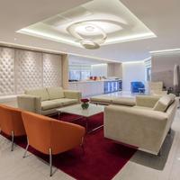 聖地亞哥廣場 NH 集團酒店 - 聖地牙哥