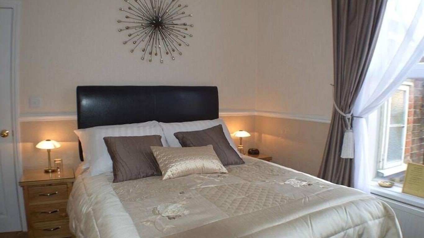 什魯斯伯里賓館 - 大雅茅斯