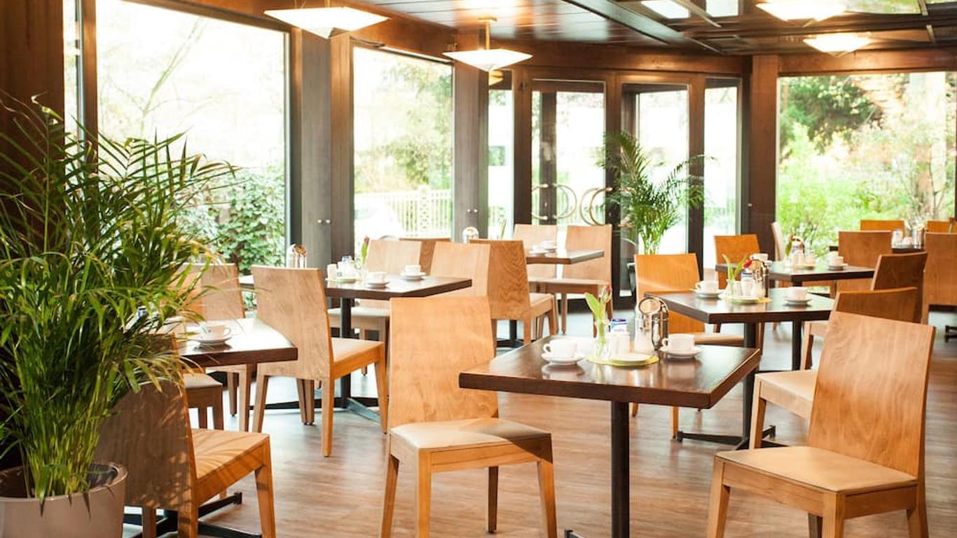 卡拉克里威斯巴登公園酒店 - 威斯巴登