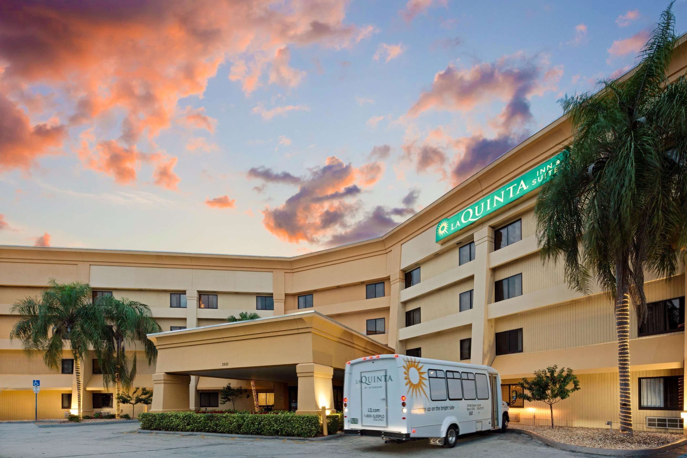 建築