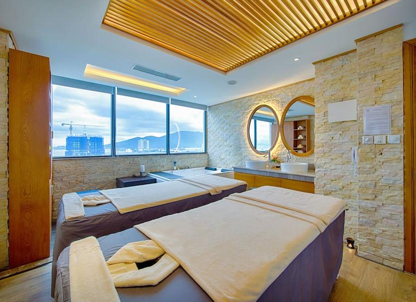 Spa 相片