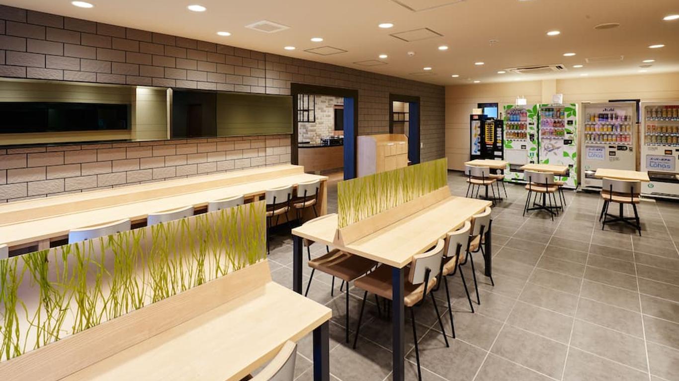 難波日本橋超級酒店