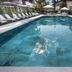 游泳池