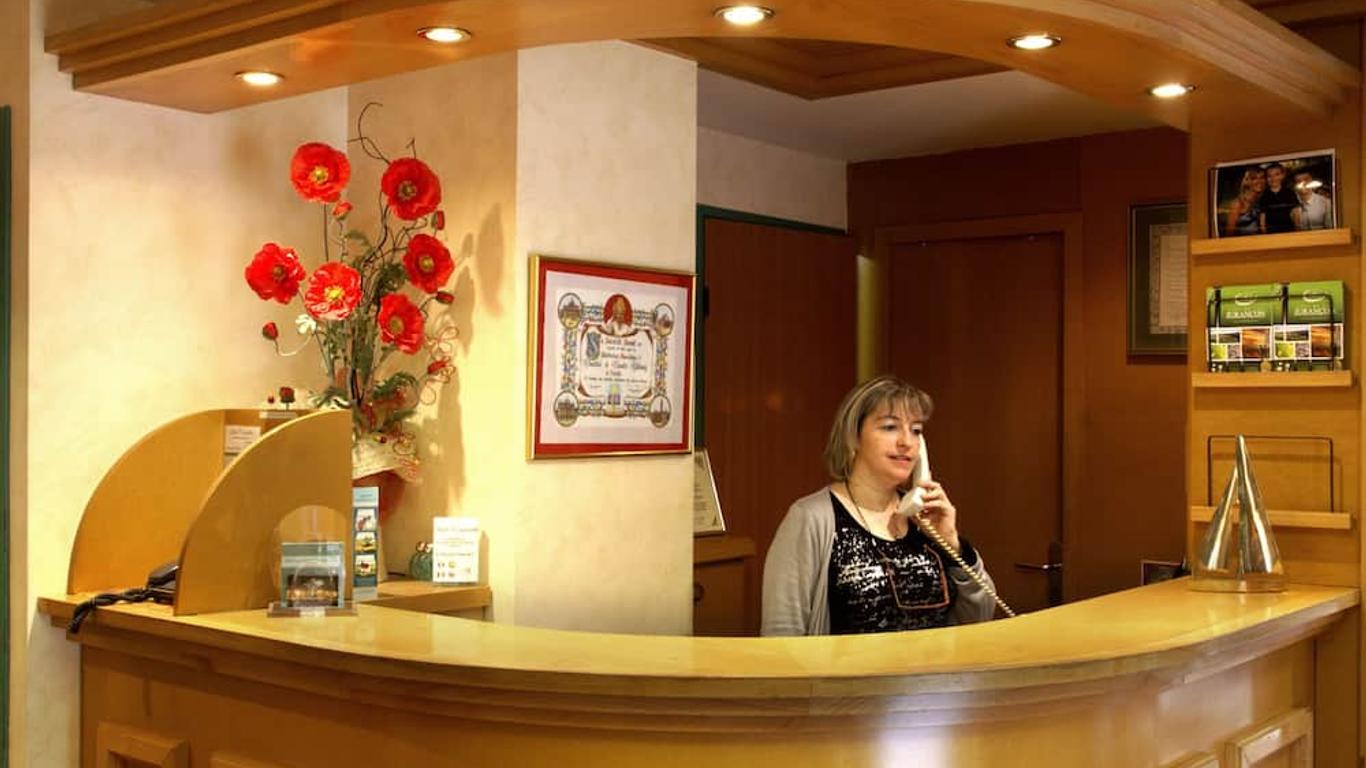 康泊思特酒店