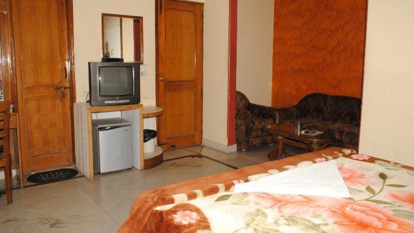 Hotel Baba Continental