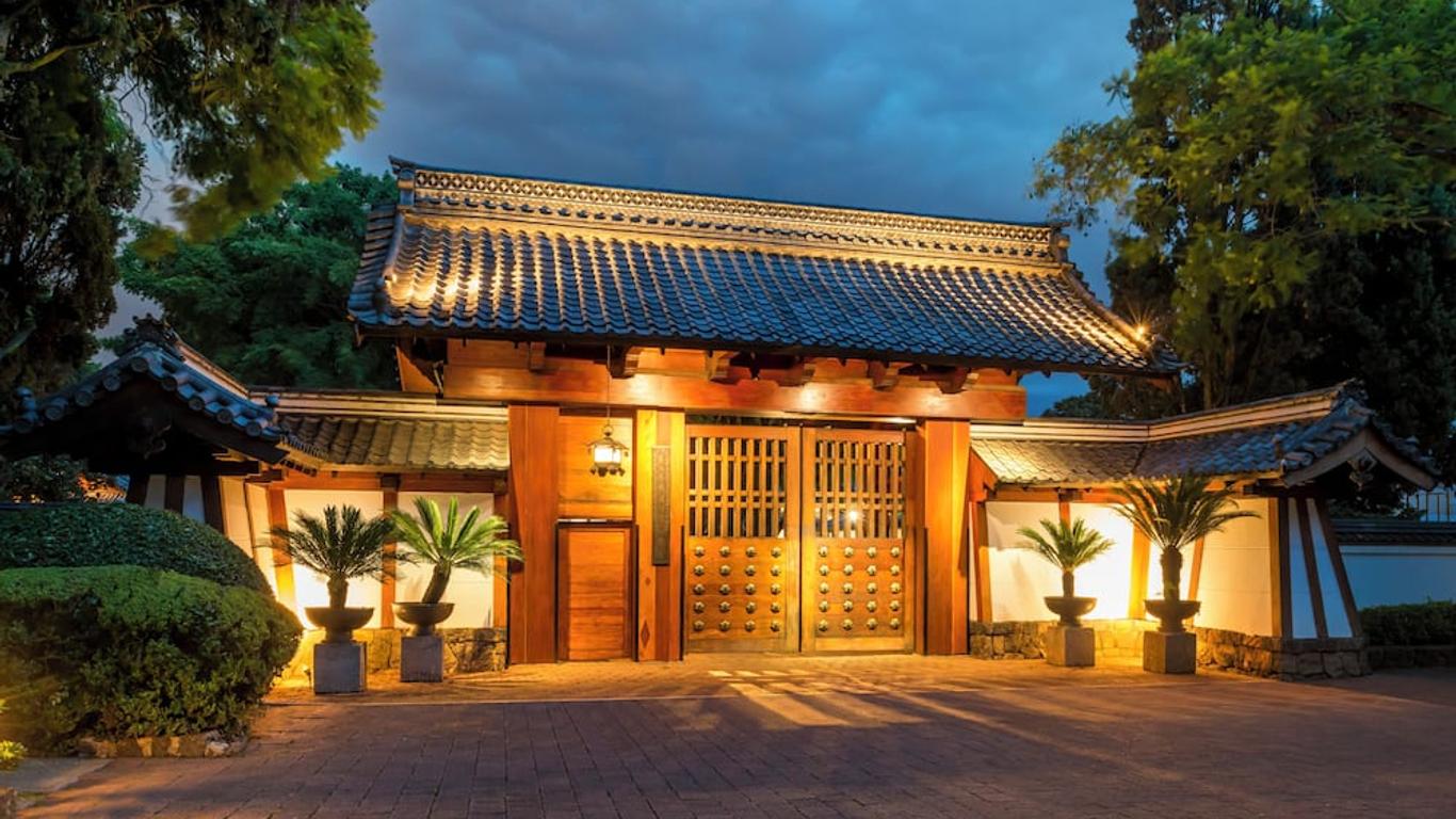 卡米諾里爾蘇米亞酒店 - 庫埃納瓦卡