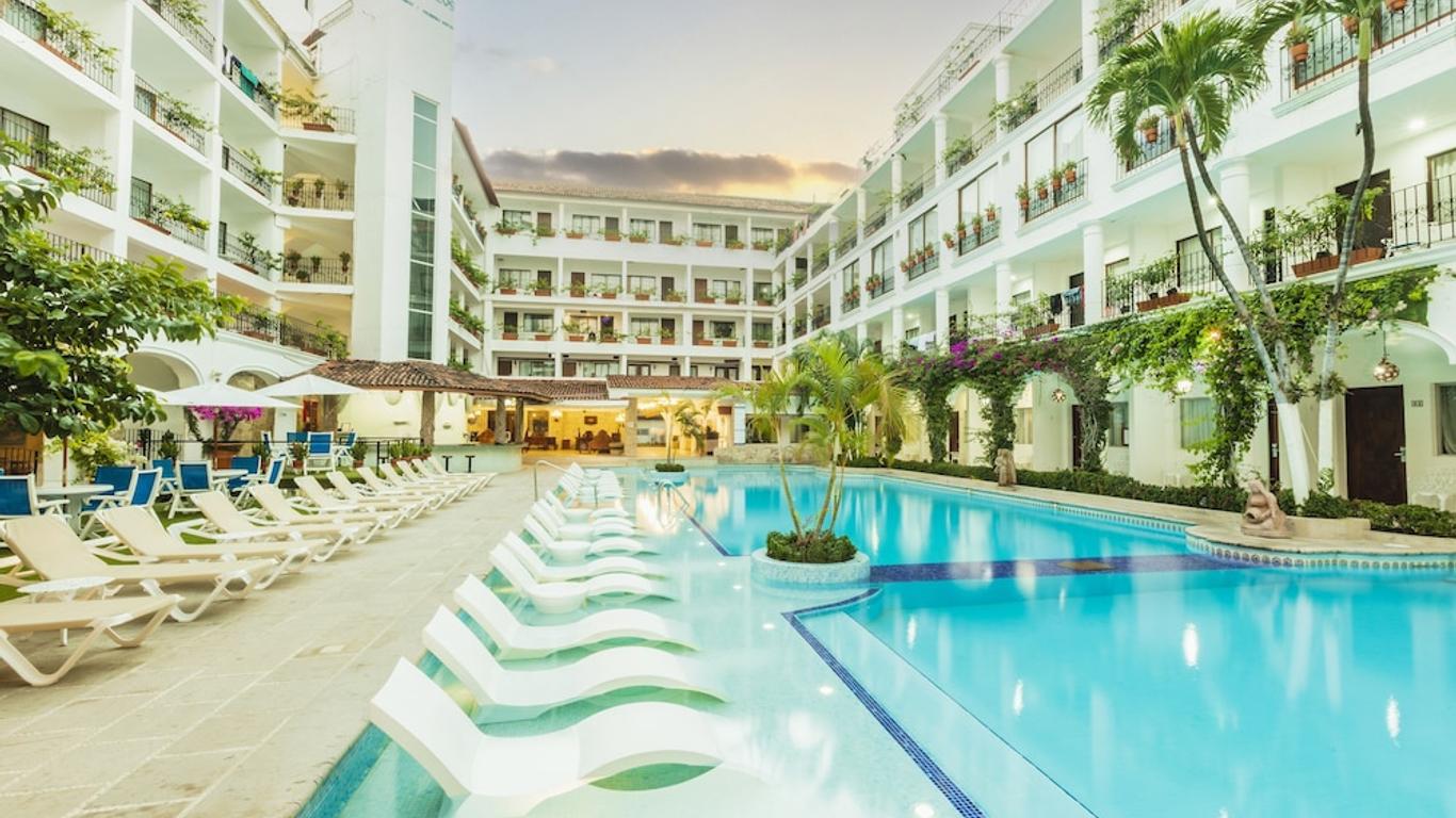 培亞洛斯阿爾科斯海灘度假村酒店 - 巴亞爾塔港酒店