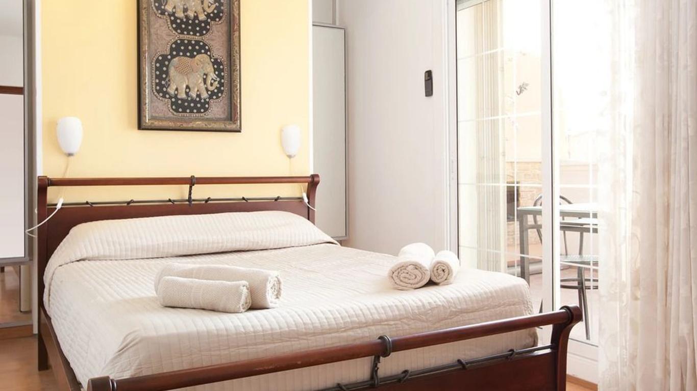 Rambla Cat · Penthouse with terrace