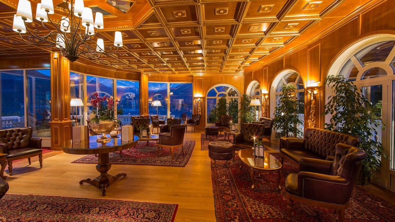 策爾湖畔大酒店 - Zell am See