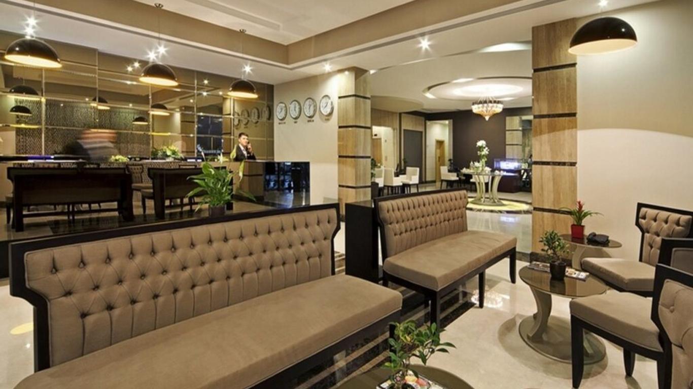紅樹林本馬吉德酒店 - 拉斯阿爾卡麥