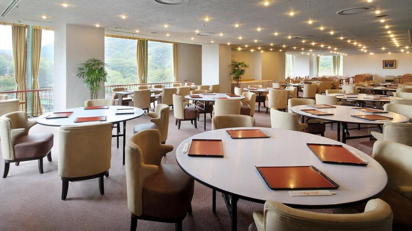 拉拉綠綠渡假村酒店 - 仙台