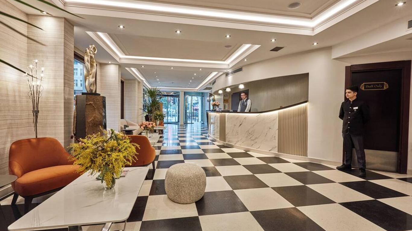 伊斯坦布爾康納克酒店 - 伊斯坦堡