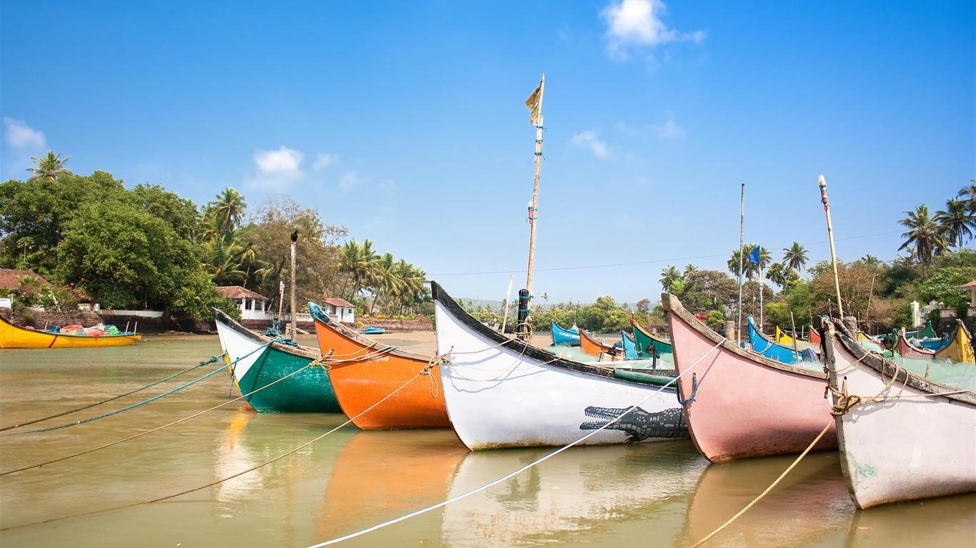 Fabhotel Balaji Resort