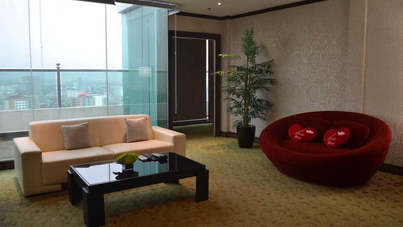 堅打濱河酒店 - 怡保