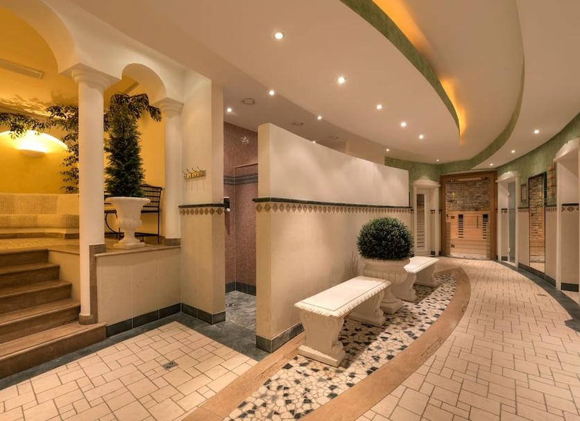 Spa 相片