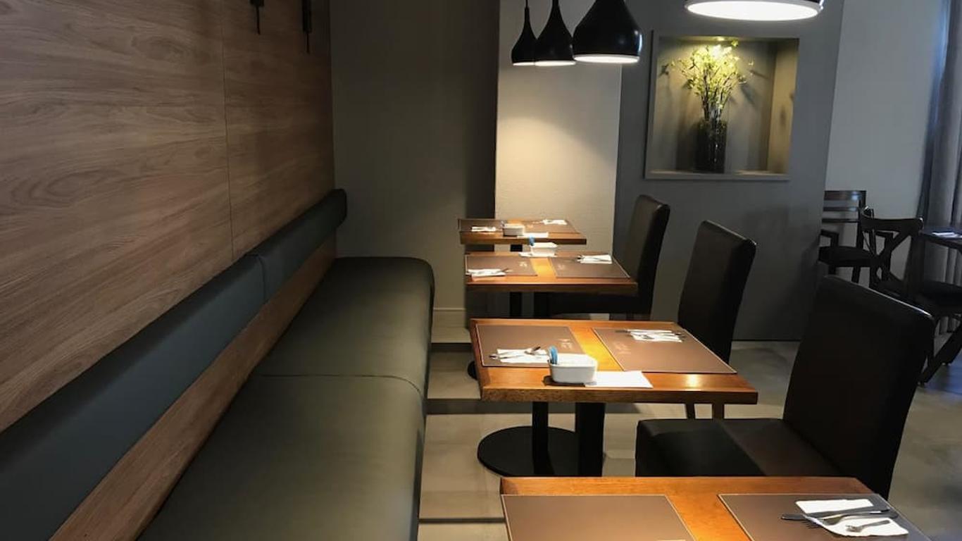 盧內斯酒店