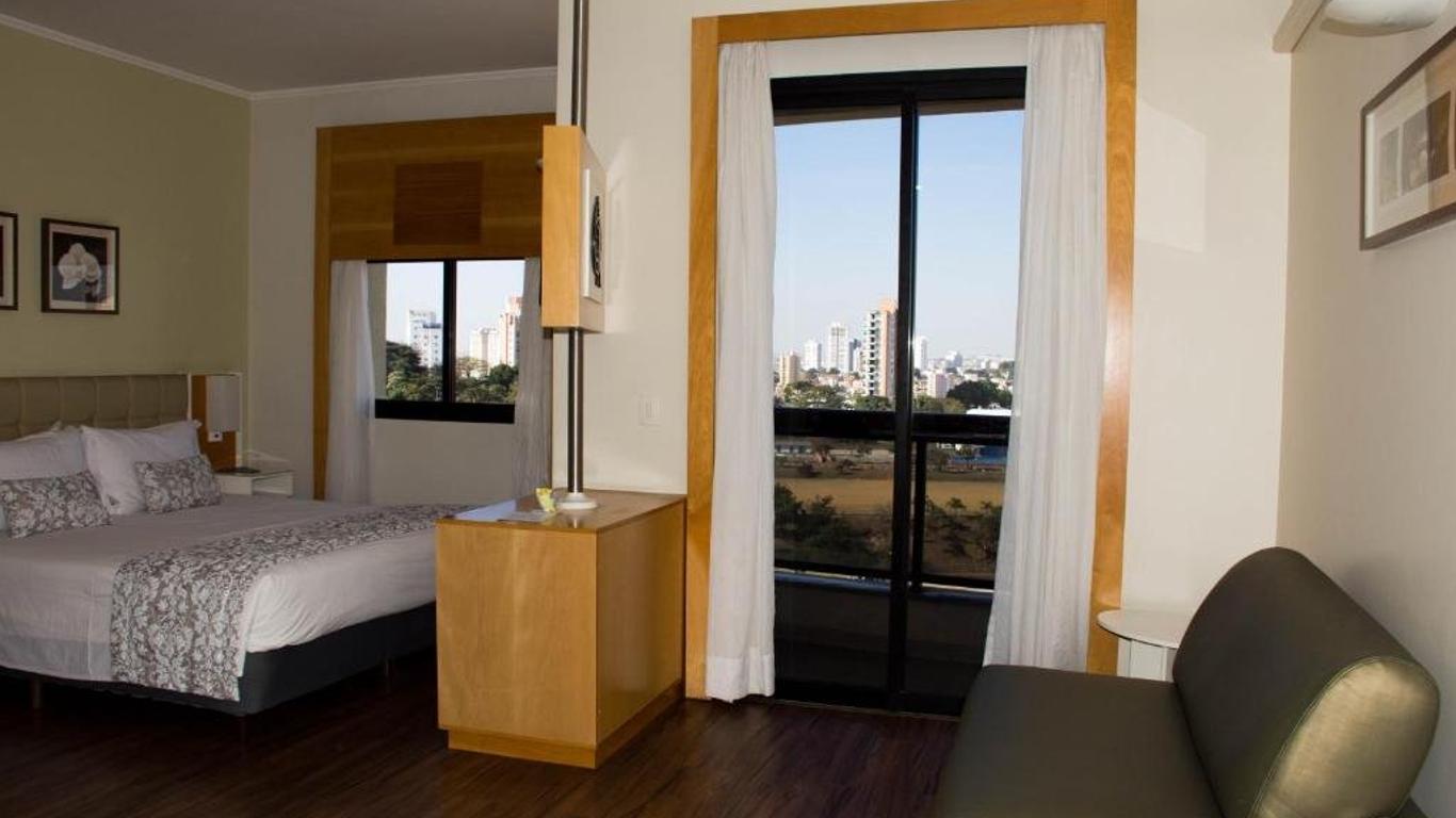 聖保羅佛朗哥藍樹塔酒店 - 塔圖阿佩 - 聖保羅