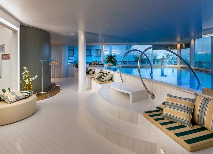 Spa 相片