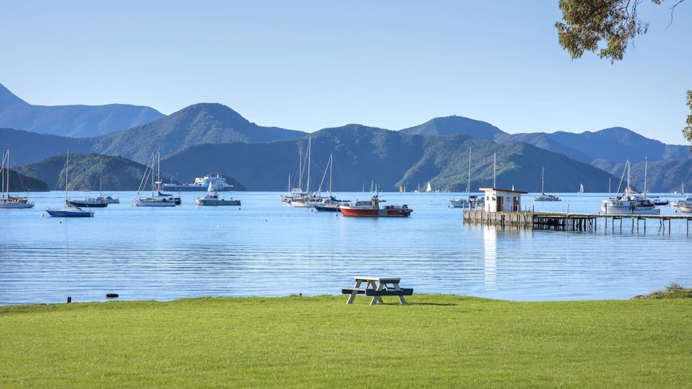 皮克頓海灣美景水濱汽車旅館 - 懷卡瓦