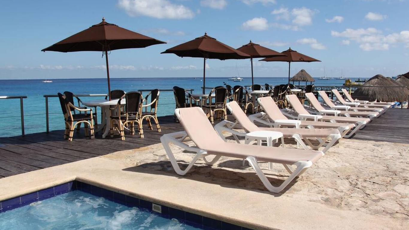 El Cid La Ceiba Beach Hotel