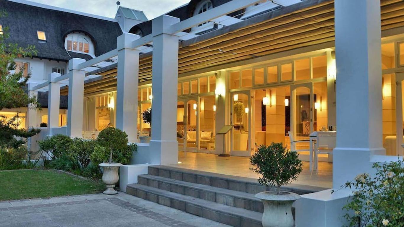 弗朗斯胡克溫泉酒店 - 法國角
