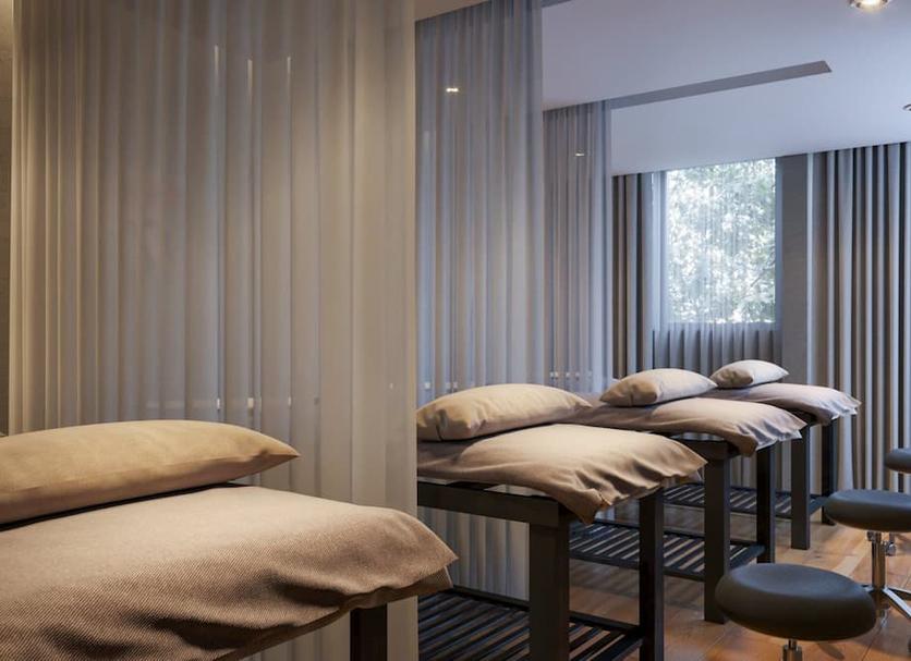 Spa 相片